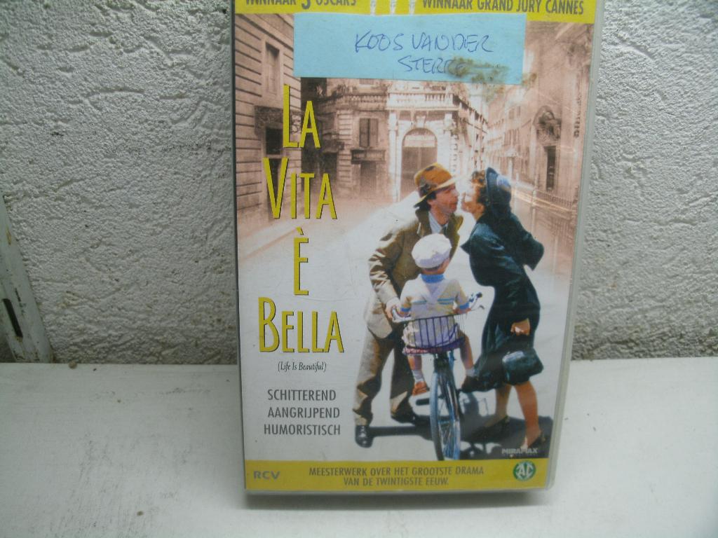 vhs 216b la vita e bella, Alle leeftijden, Ophalen of Verzenden, Zo goed als nieuw, Actie en Avontuur