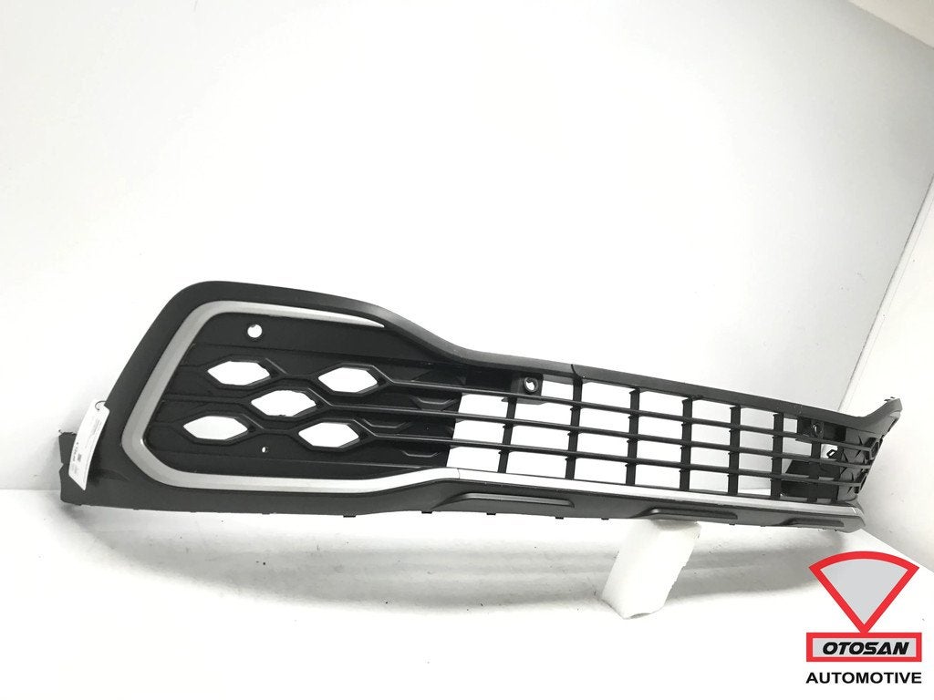 VW Golf 8 GTI Alltrack Voorbumper Rooster PDC 5H0805903, Gebruikt, Volkswagen AG, Bumper, Berliner Ring 2
38440  Wolfsburg, DE