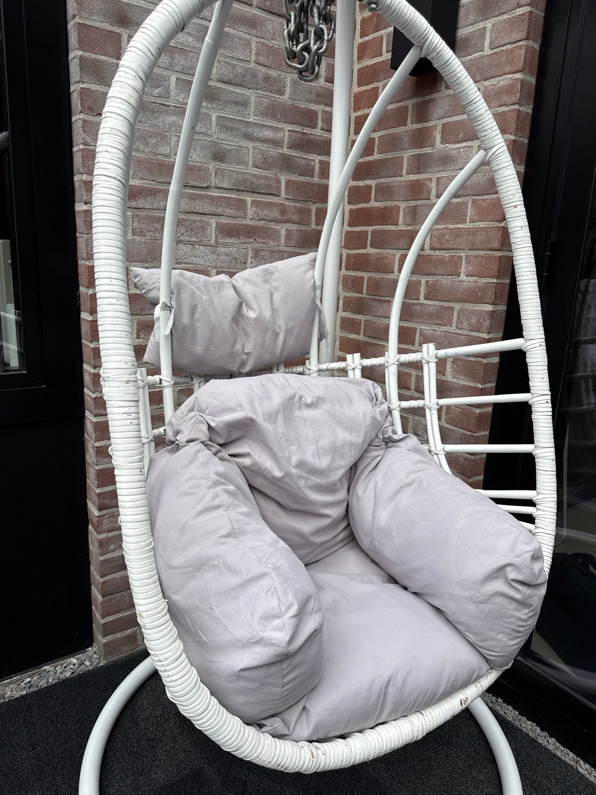 Sissy-Boy Hangstoel Wit met Kussen en frame, Huis en Inrichting, Stoelen, Ophalen, Wit, Zo goed als nieuw, Metaal