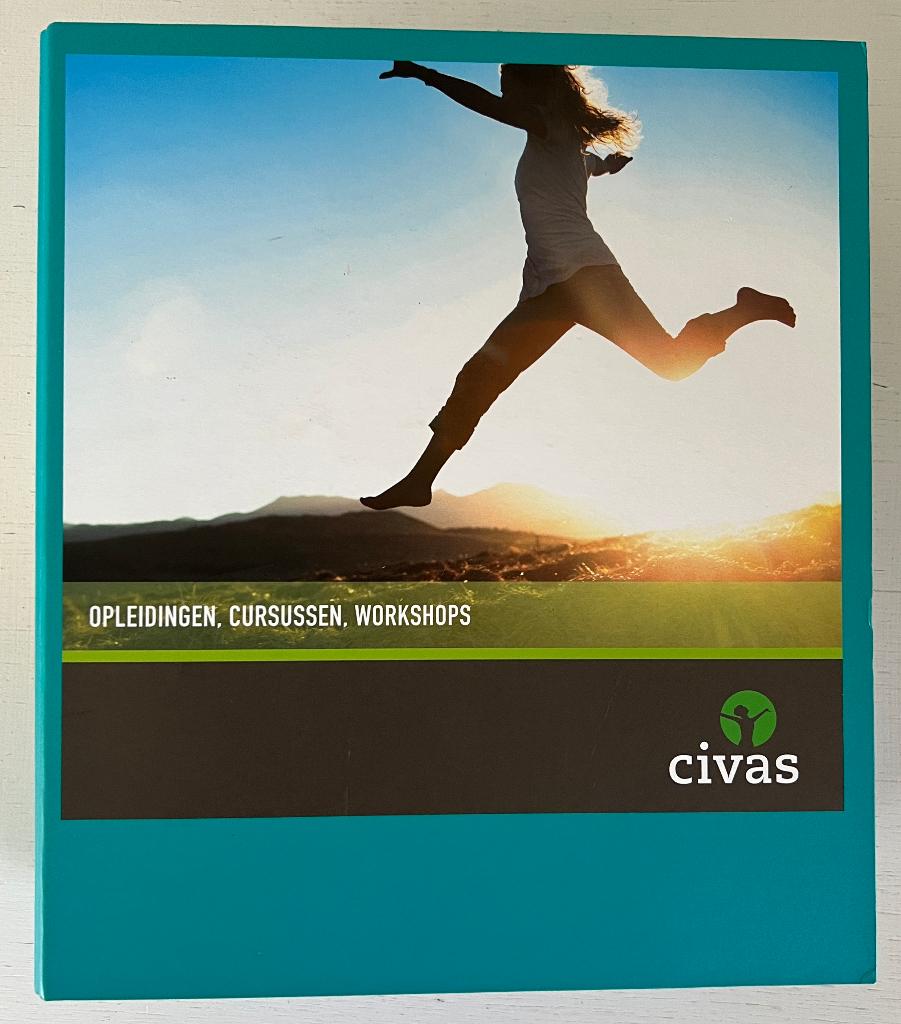 Cursusmap opleiding Aura- en chakrahealing Civas, Boeken, Studieboeken en Cursussen, Ophalen of Verzenden, Beta, Zo goed als nieuw