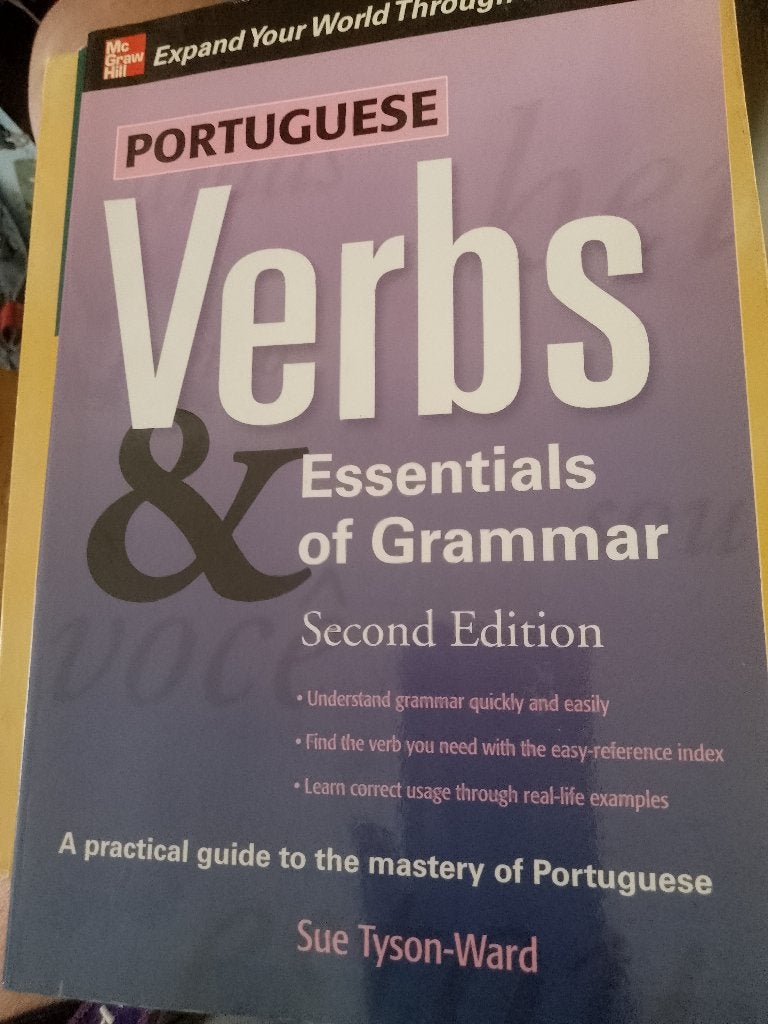 boek  portugese verbs & essentials of grammar second edition, Ophalen of Verzenden