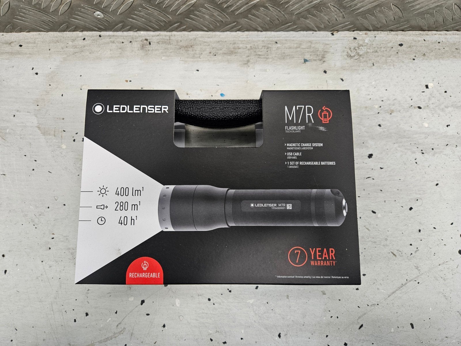 Led Lenser M7R.2 zaklamp oplaadbaar magnetisch, Ophalen of Verzenden, Nieuw, Accu