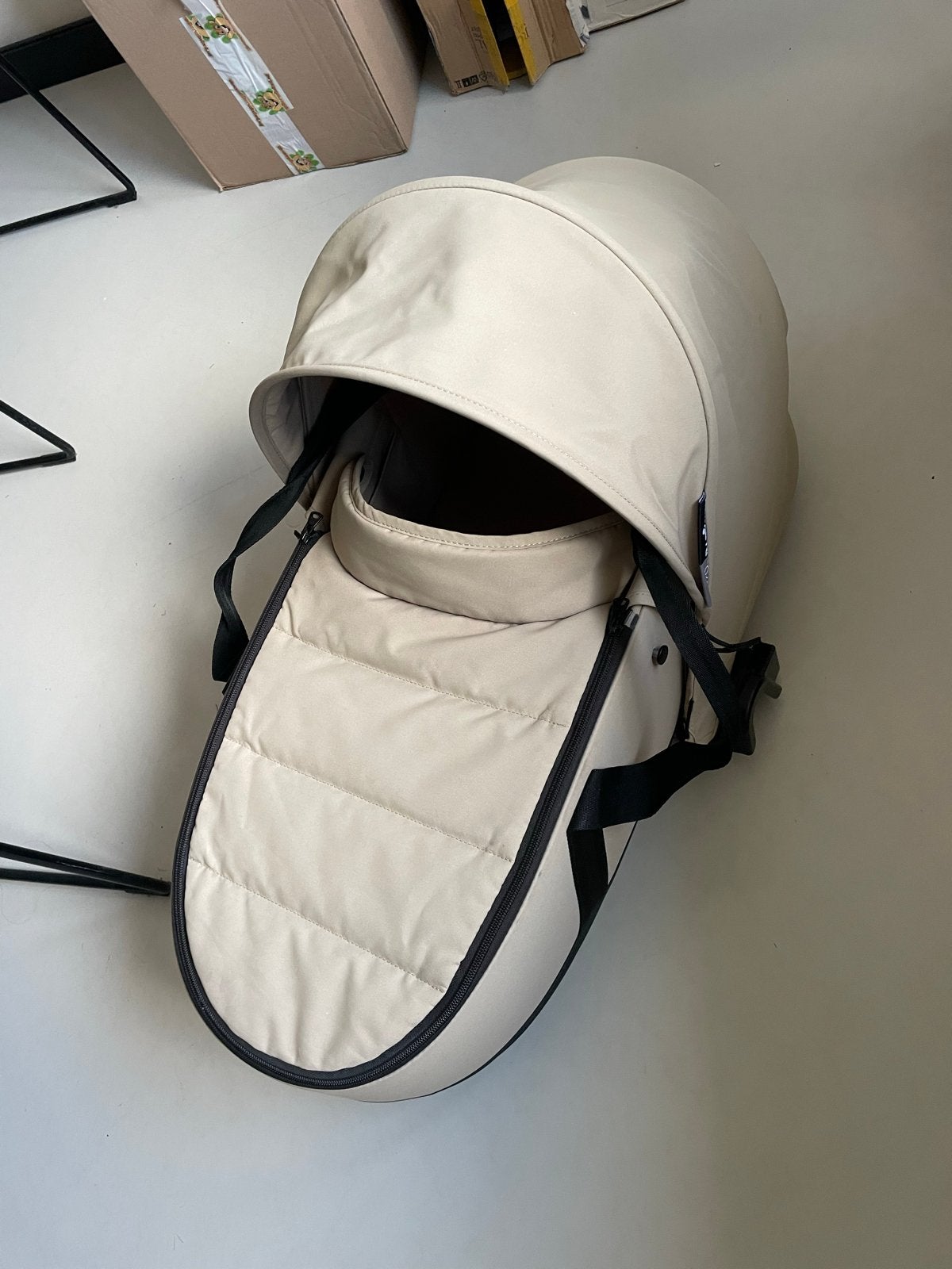 Babyzen Yoyo reiswieg met adapters, Zo goed als nieuw, Met reiswieg, Ophalen, Kinderwagen