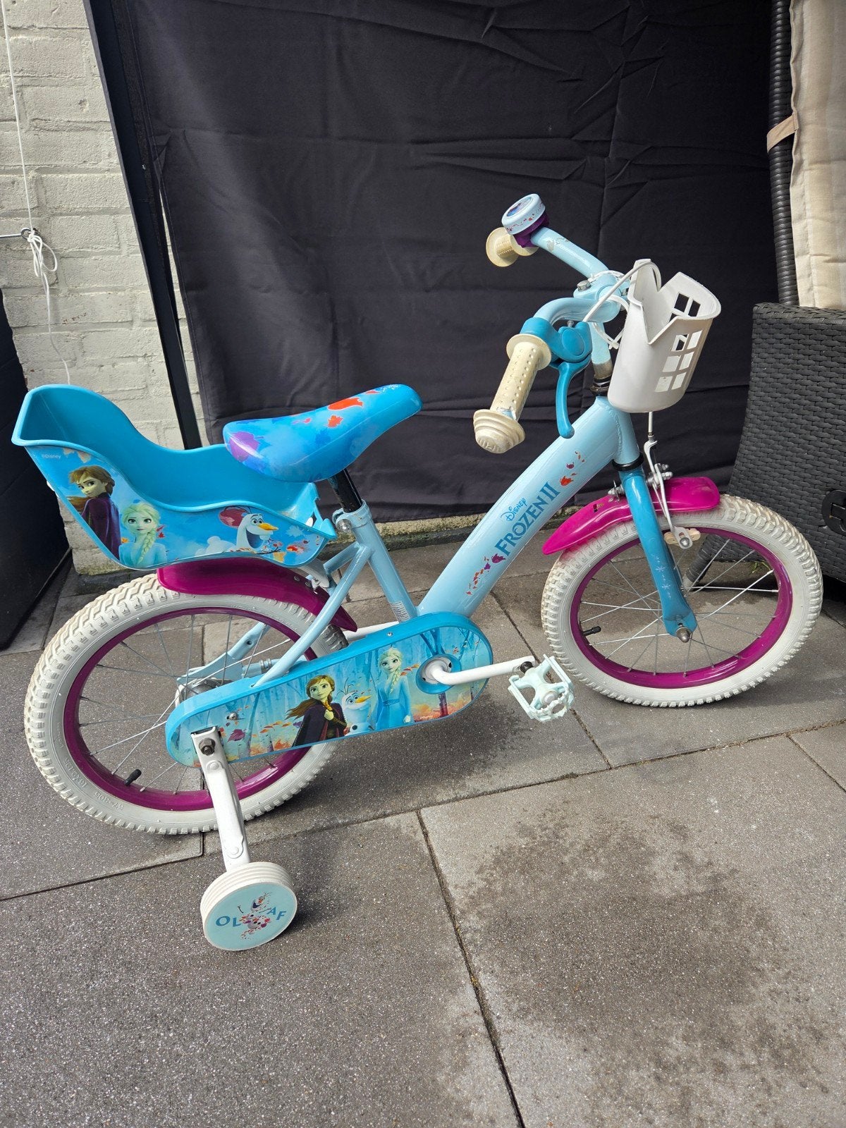 Frozen kinderfiets 16inch, Fietsen en Brommers, Fietsen | Kinderfietsjes, Ophalen, Terugtraprem, Zijwieltjes, 16 tot 20 inch