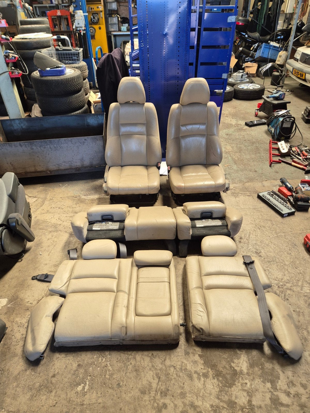 Lederen interieur Volvo V70 - Beige, Auto-onderdelen, Interieur en Bekleding, Ophalen of Verzenden, Gebruikt, Volvo