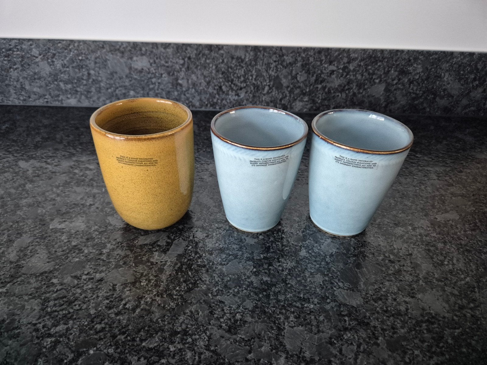 Mica mokken 3 stuks, Huis en Inrichting, Ophalen of Verzenden, Aardewerk, Overige stijlen, Kop(pen) en/of Schotel(s)