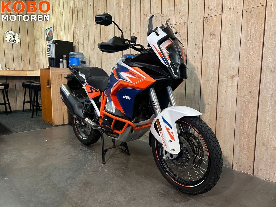 KTM 1290 SUPERADVENTURE R (bj 2024), 2 cilinders, KTM, Motorrijbewijs A, Bedrijf