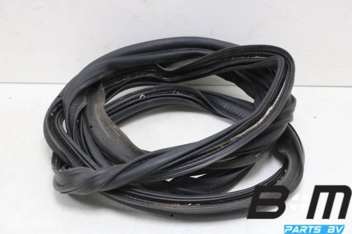 Achterkleprubber VW UP! 1S6827705E, Gebruikt