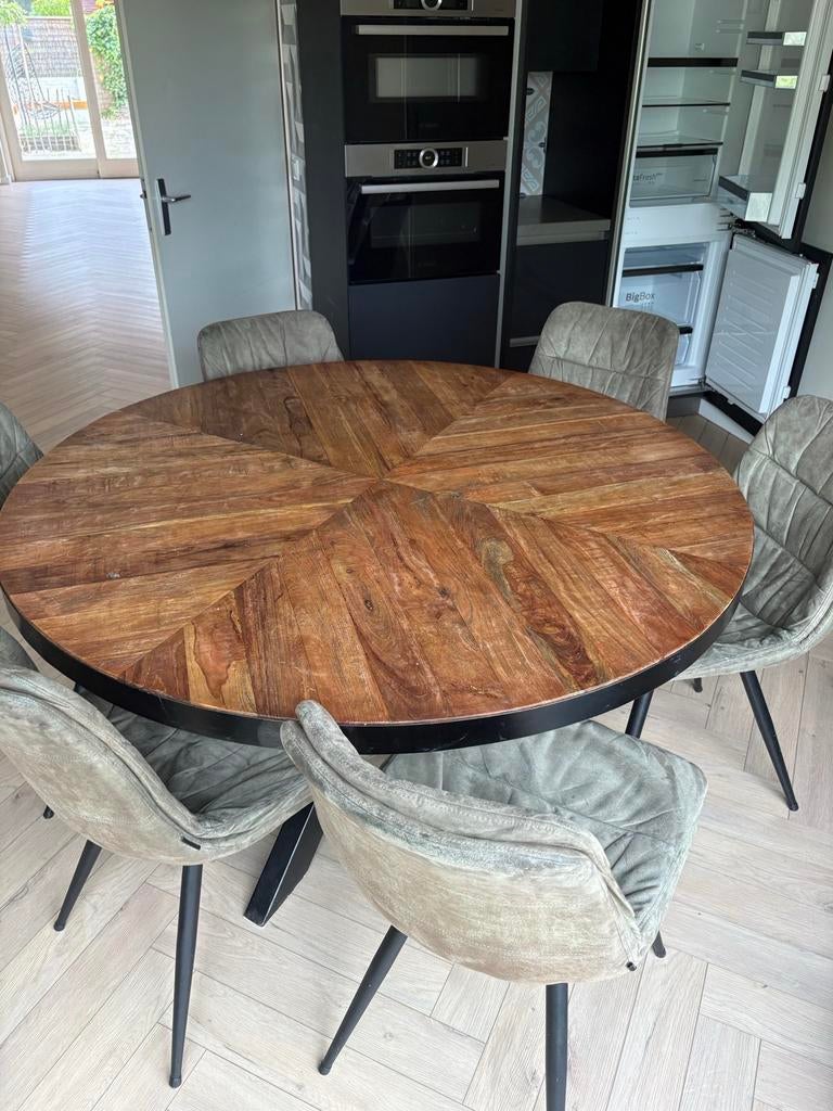 Ronde mangohouten eettafel met 6 microvezel stoelen, Ophalen, Rond, Zo goed als nieuw, Vijf personen of meer