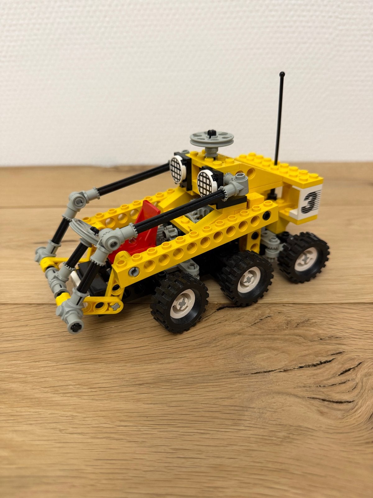 LEGO Technic 8830 Rally Auto (1990) - Compleet met doos, Ophalen of Verzenden, Zo goed als nieuw, Overige merken