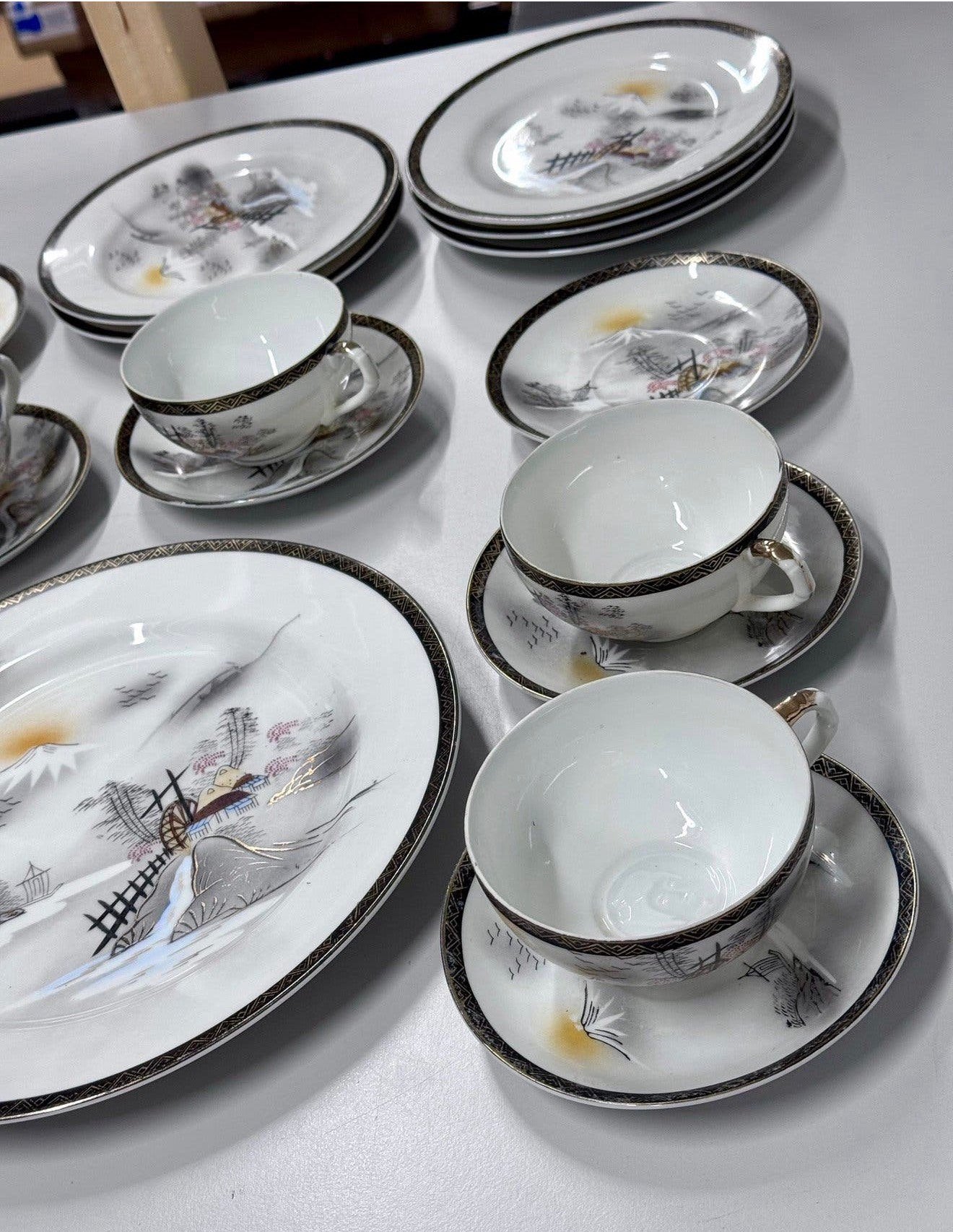 Antiek Japan Japans servies Yasuda company hand geschilderd, Antiek en Kunst, Ophalen of Verzenden