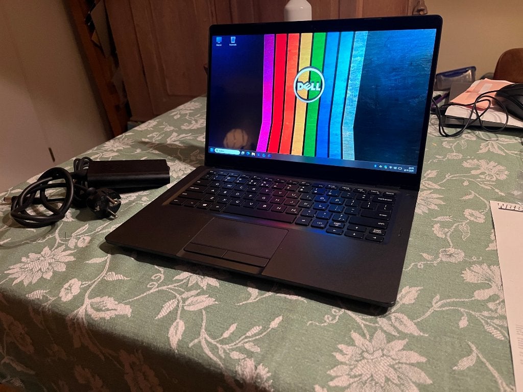 Dell Latitude 5300 Touch Intel i7-8665U/32GB/500GB SSD/WiFi, Computers en Software, Ophalen, Gebruikt, 2 tot 3 Ghz, 13 inch