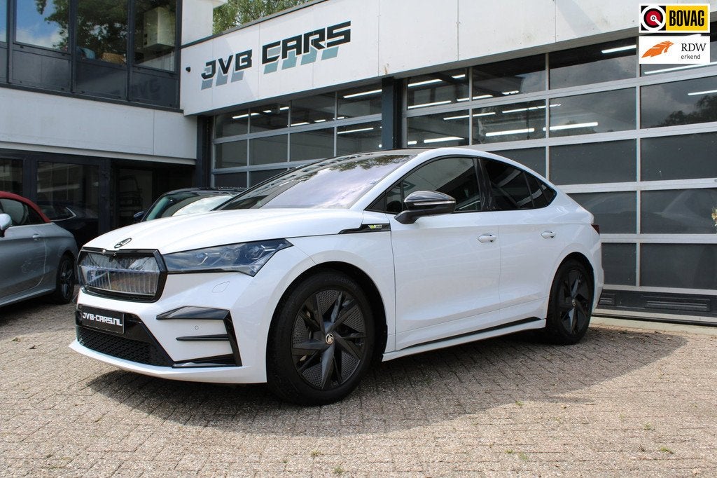 Skoda Enyaq Coupé iV 80 RS/300PK/Pano, Auto's, Skoda, Automaat, Gebruikt, Overige brandstoffen, Wit