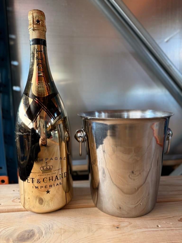 Moët & Chandon GOLD MAGNUM 1.5L LED - Luxe Decoratie, Nieuw, Ophalen of Verzenden, Vol, Overige typen