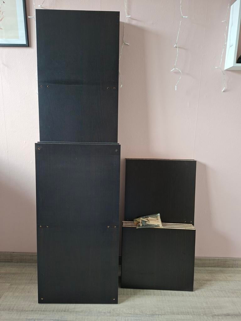 Kallax kast zwart 2x4, Ophalen