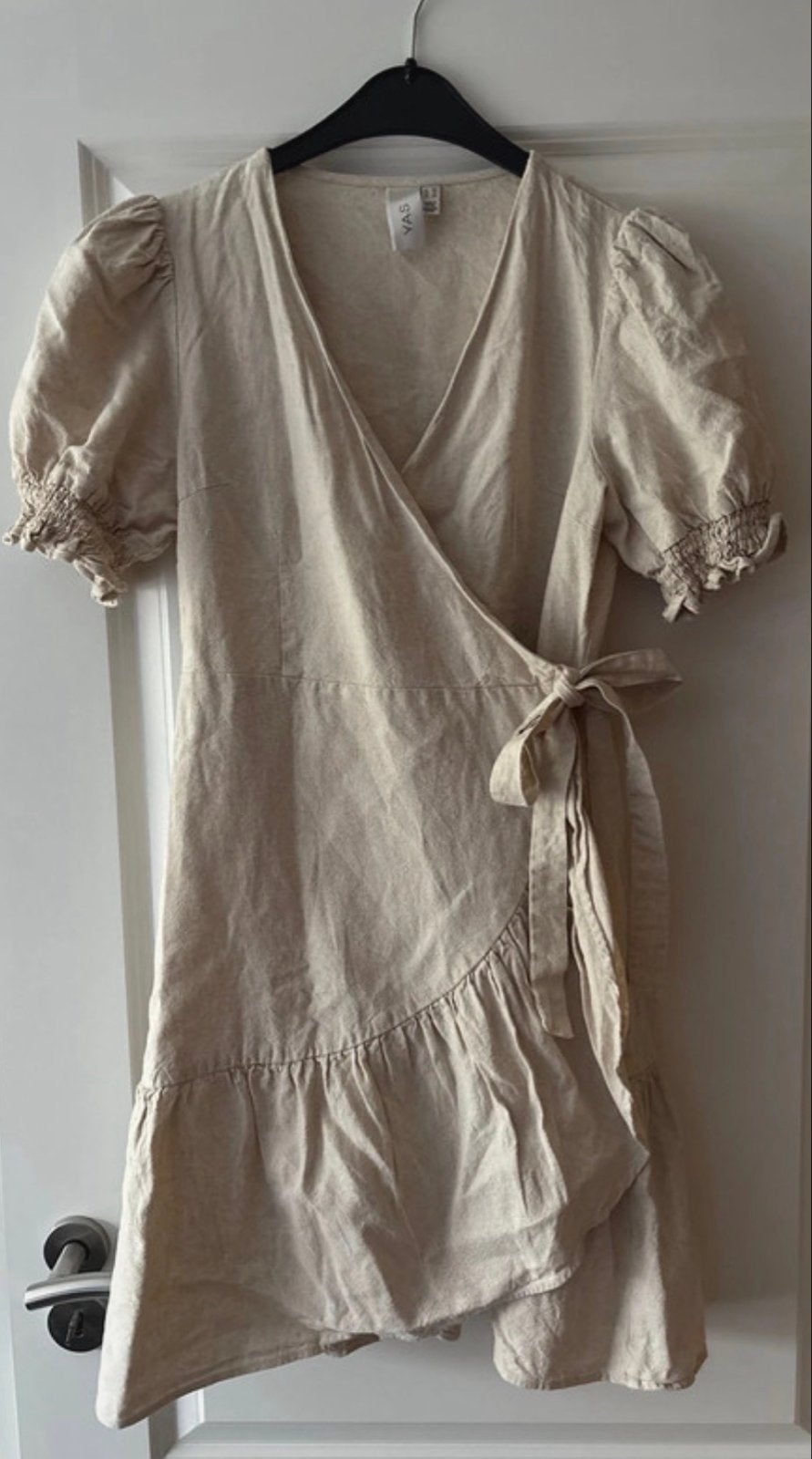 YAS overslagjurk beige maat XL, Beige, Maat 46/48 (XL) of groter, Ophalen of Verzenden, Zo goed als nieuw