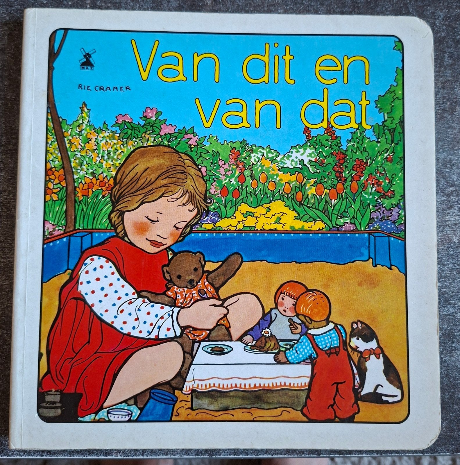 Rie Cramer- Van dit en van dat, Ophalen of Verzenden, Zo goed als nieuw