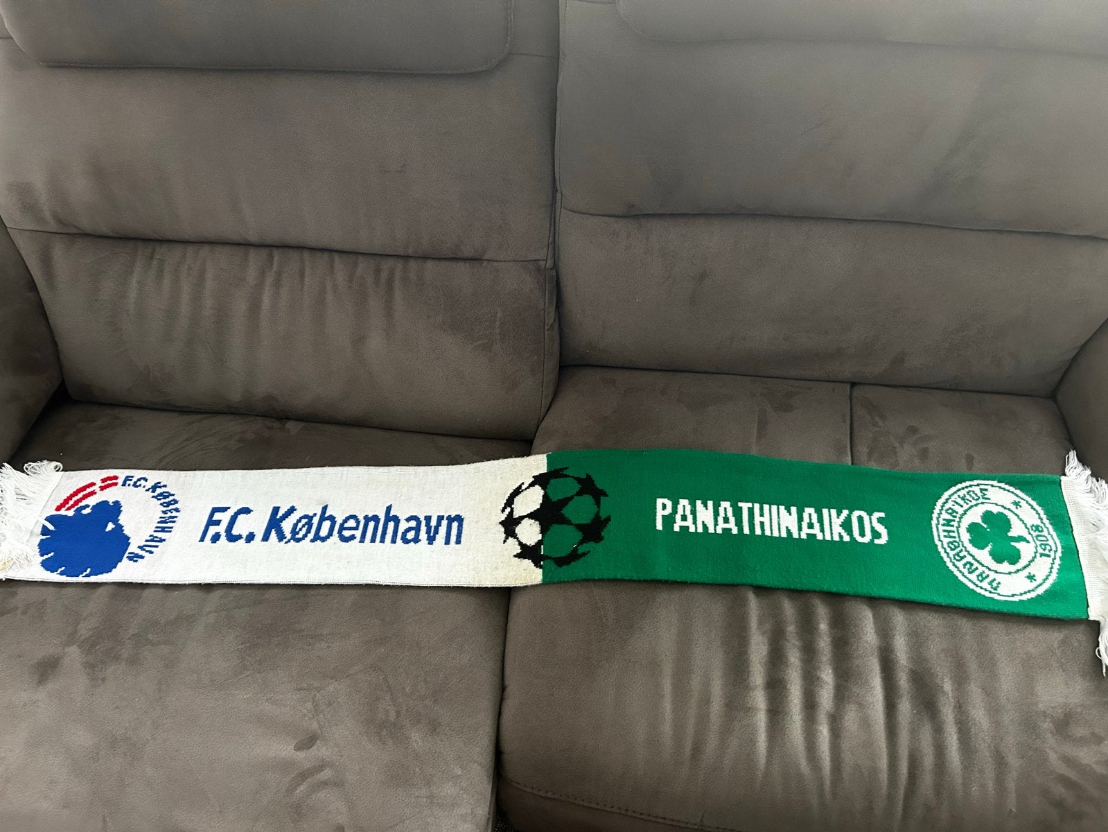 Voetbal sjaal FC Kopenhagen / Panathinaikos - Champions Leag, Verzenden, Gebruikt, Buitenlandse clubs, Vaantje of Sjaal