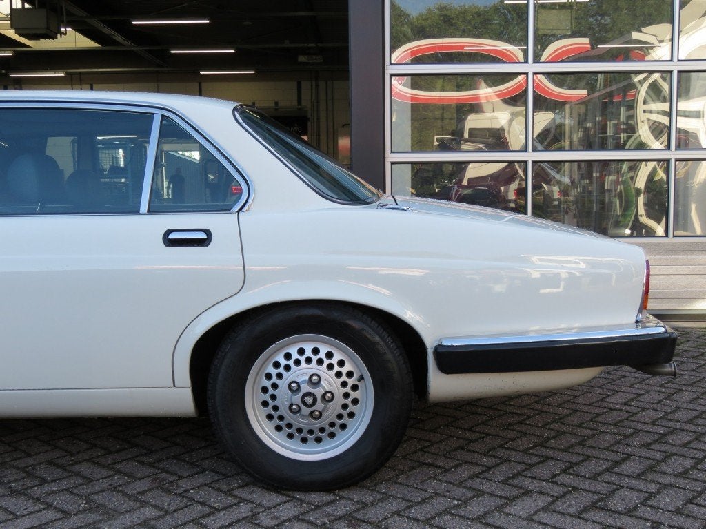 Jaguar XJ-6 4.2 SOVEREIGN SERIES lll / Leder / Nette staat., foto 8