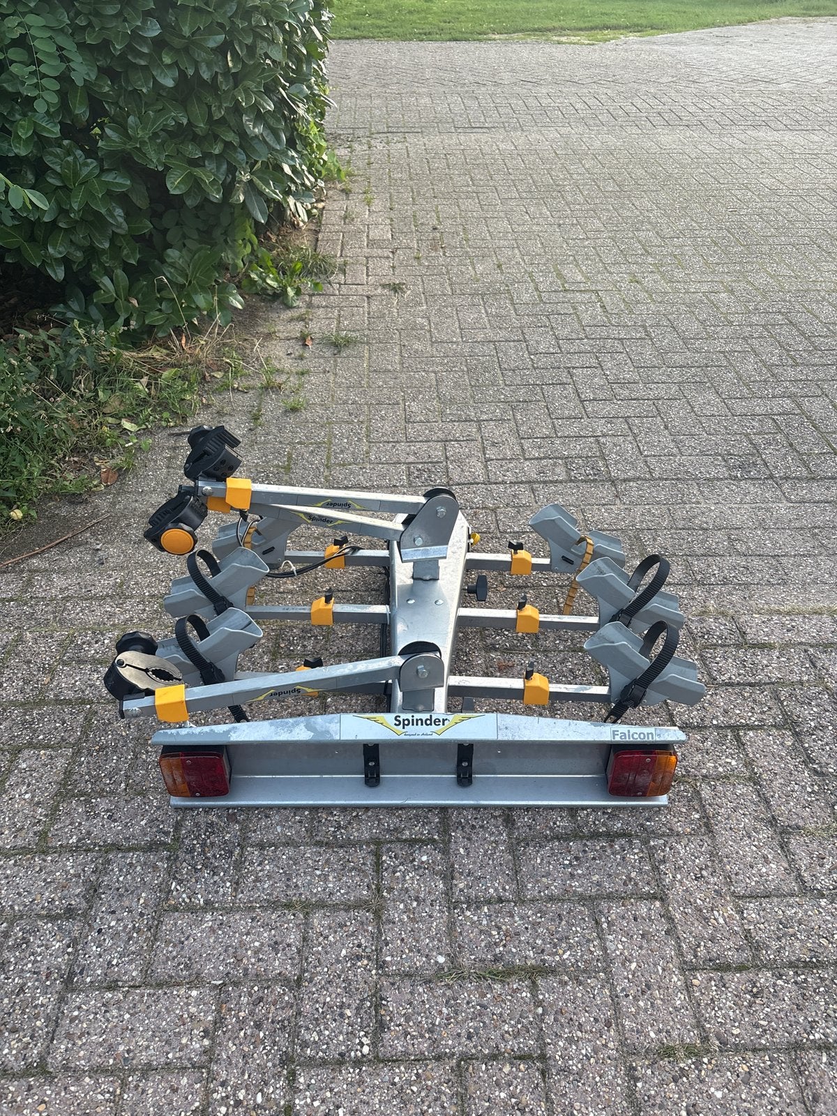 Spinder Falcon RC-3-F fietsendrager voor 3 fietsen, Ophalen of Verzenden, 3 fietsen of meer, Gebruikt, Trekhaakdrager