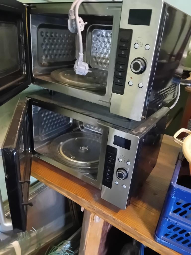 Mooie magnetrons  €25, Ophalen, Zo goed als nieuw
