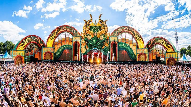 8 kaarten wish outdoor festival - zaterdag kaarten, Tickets en Kaartjes, Recreatie | Pretparken en Attractieparken, Drie personen of meer