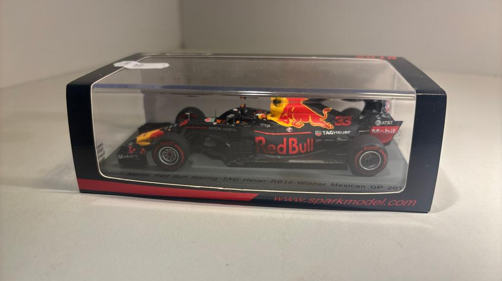 F1 red bull rb14 max Verstappen 2018 spark 1.43, Overige merken, Auto, Ophalen of Verzenden, A