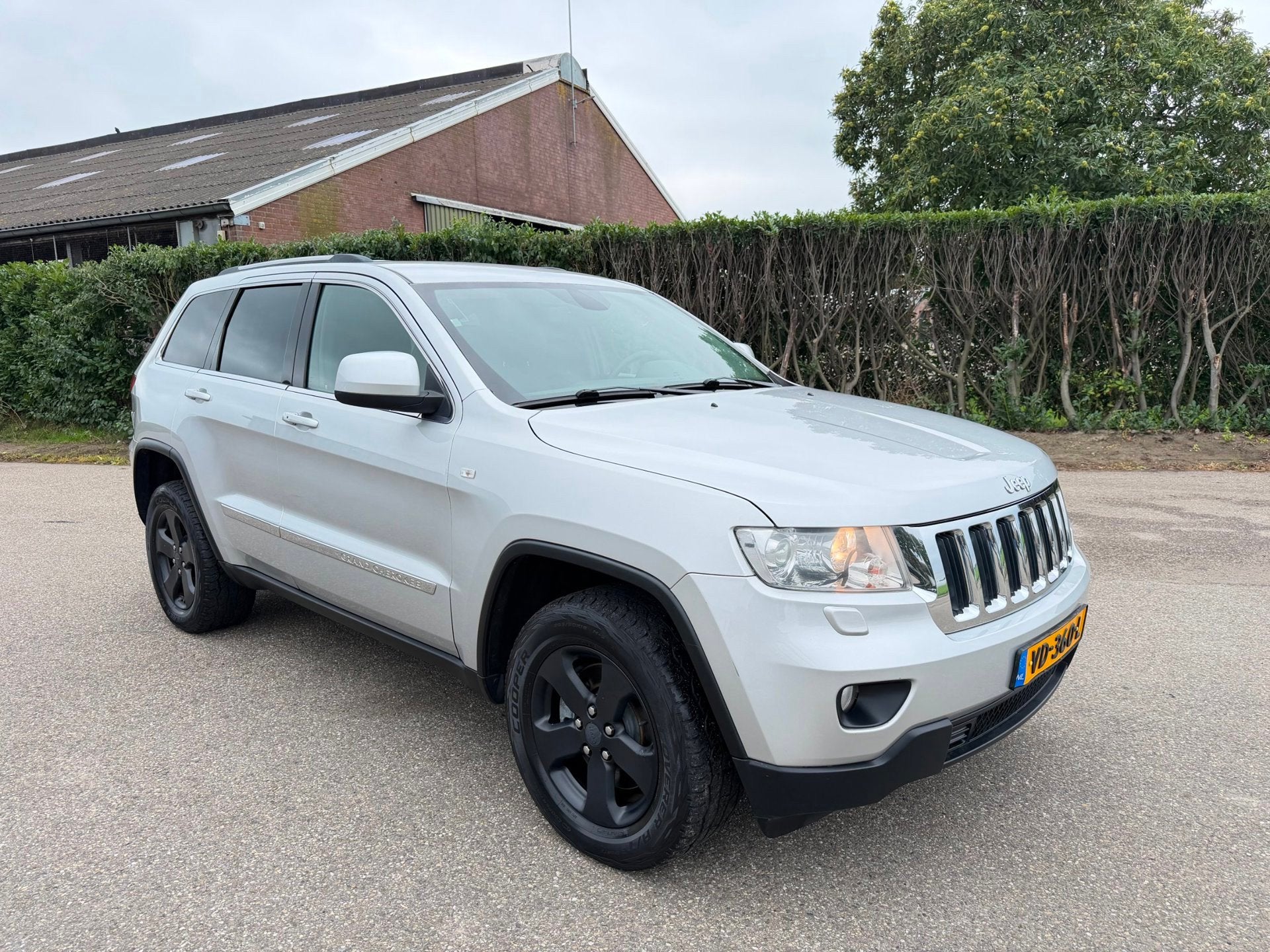 Jeep Grand Cherokee 3.0 CRD V6 AUT. LAREDO - APK 9/2027, Auto's, Euro 5, Gebruikt, Zwart, 190 pk