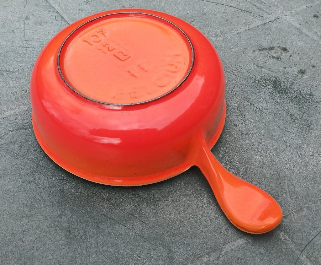 FE BELGIUM vintage gietijzer sauspannetje rond 12 cm (G107), Gietijzer, Overige typen, Ophalen of Verzenden, Zo goed als nieuw