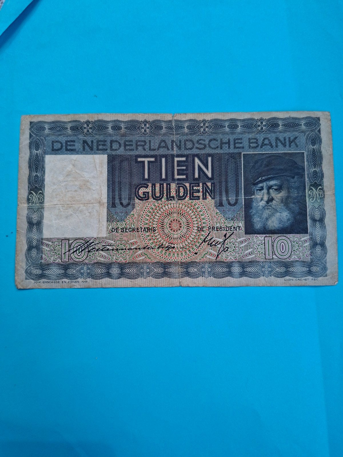 10 gulden Grijsaard uit 1939 in ZF,
Serie nummer NY 080599
N, Ophalen of Verzenden, 10 gulden, Los biljet