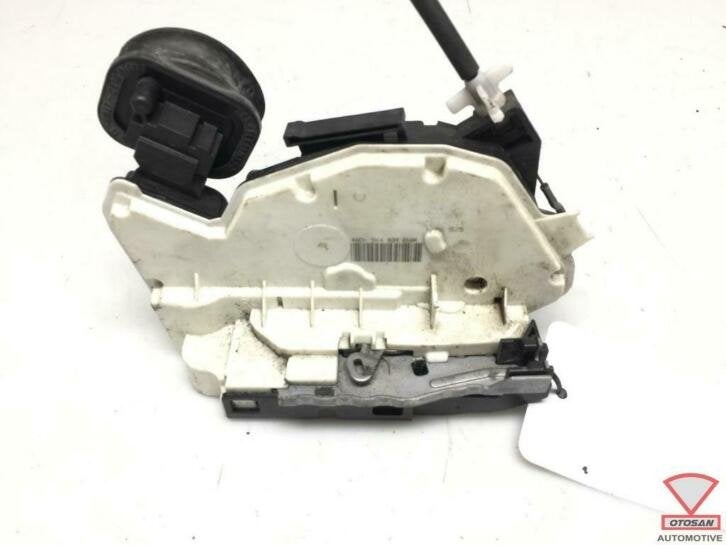 vw golf 6 vag portierslot deurslot rechts achter 5k4839016k, Gebruikt, Volkswagen, Volkswagen AG, Achter