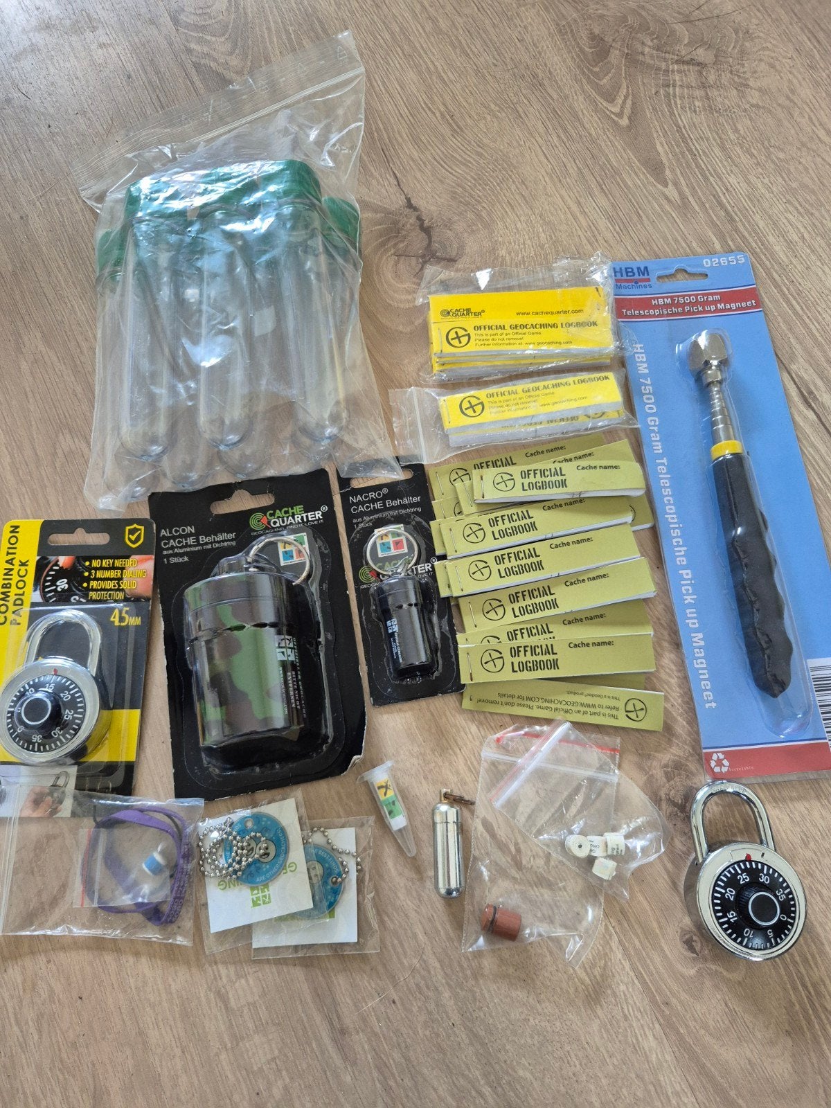 Geocaching spullen, Ophalen, Nieuw