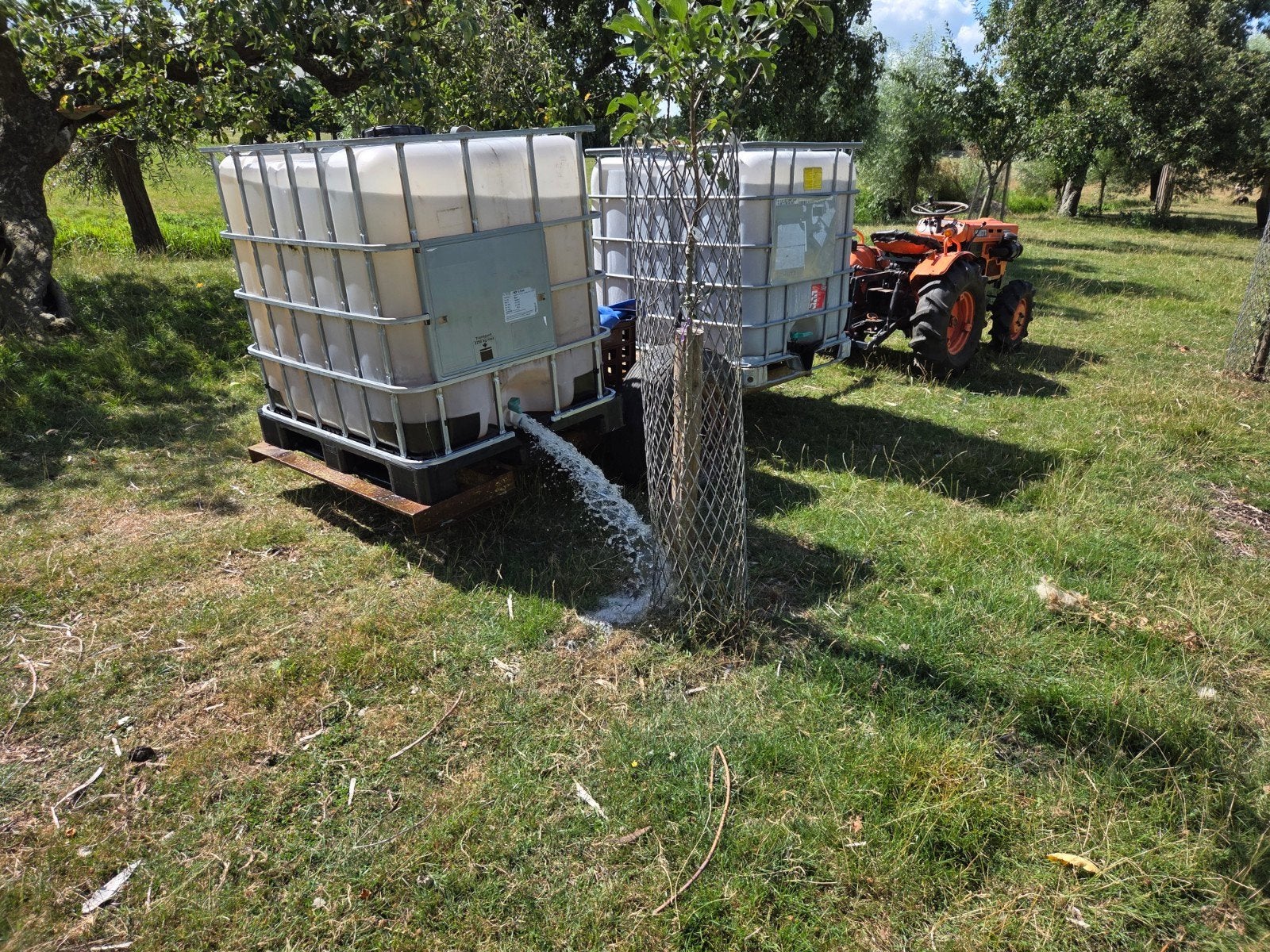 Water wagen met pomp (aanhanger), Zakelijke goederen, Ophalen of Verzenden