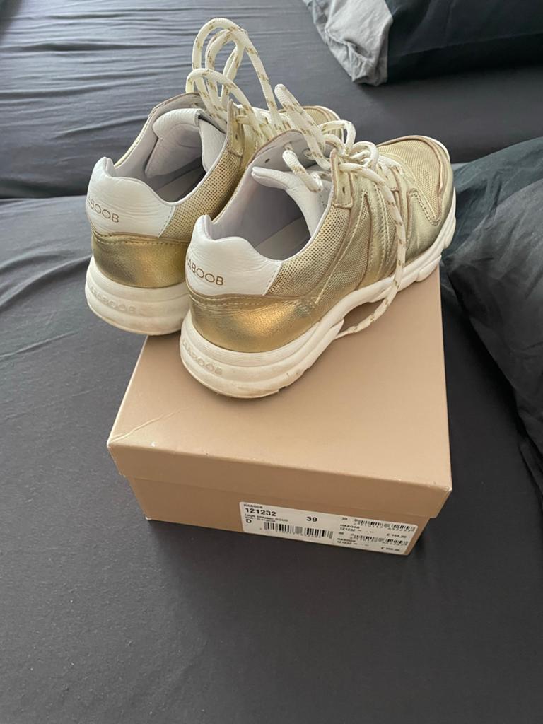 Gouden sneakers maat 39 - HABOOB, Ophalen of Verzenden, Zo goed als nieuw