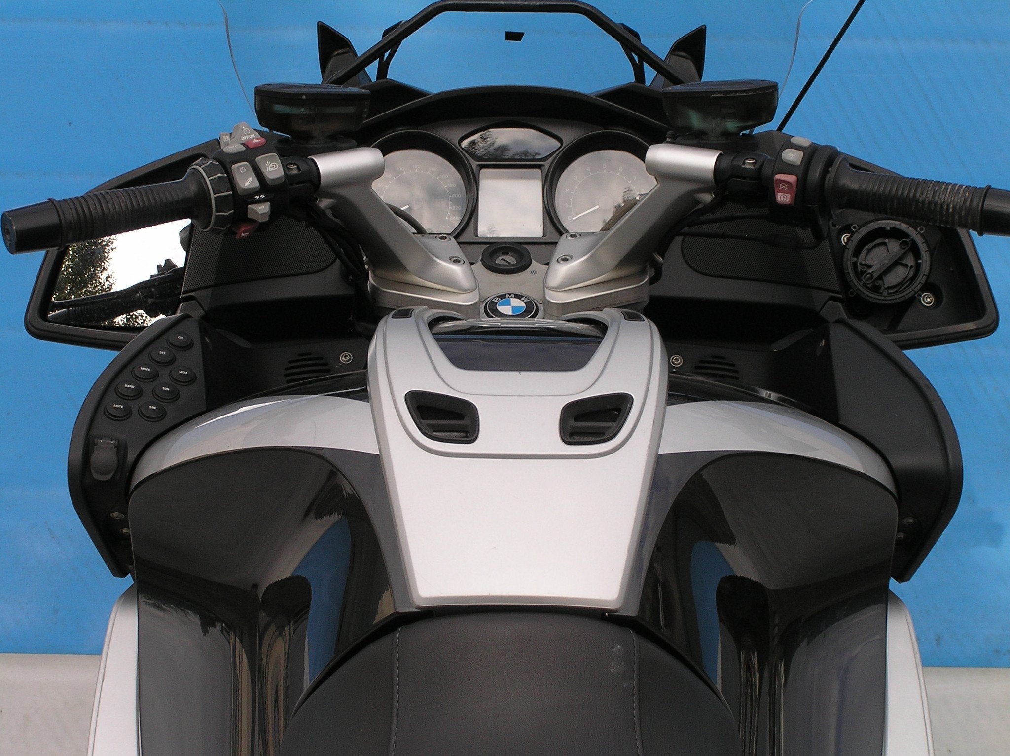 BMW R1200RT (bj 2010), Motoren, BMW group Nederland B.V., Contactus@bmw-motorrad.nl, 1170 cc, Einsteinstraat 5
2289CC  Rijswijk, NL