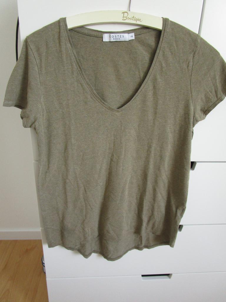 Costes - shirt met v-hals maat XS, Ophalen of Verzenden, Zo goed als nieuw, Korte mouw, Costes