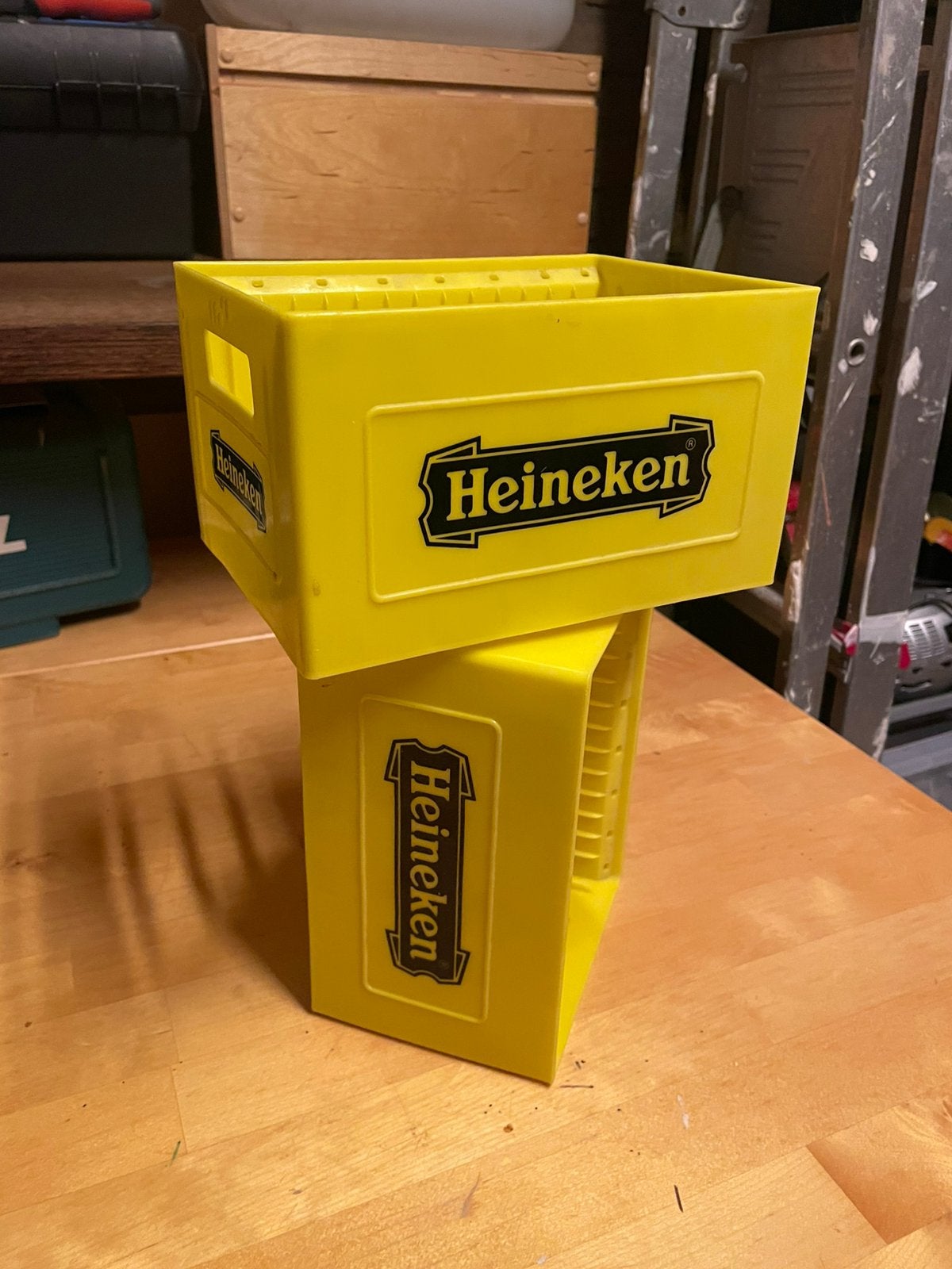 Heineken cd kistje 2 stuks, Ophalen, Zo goed als nieuw, Kunststof, Cd's