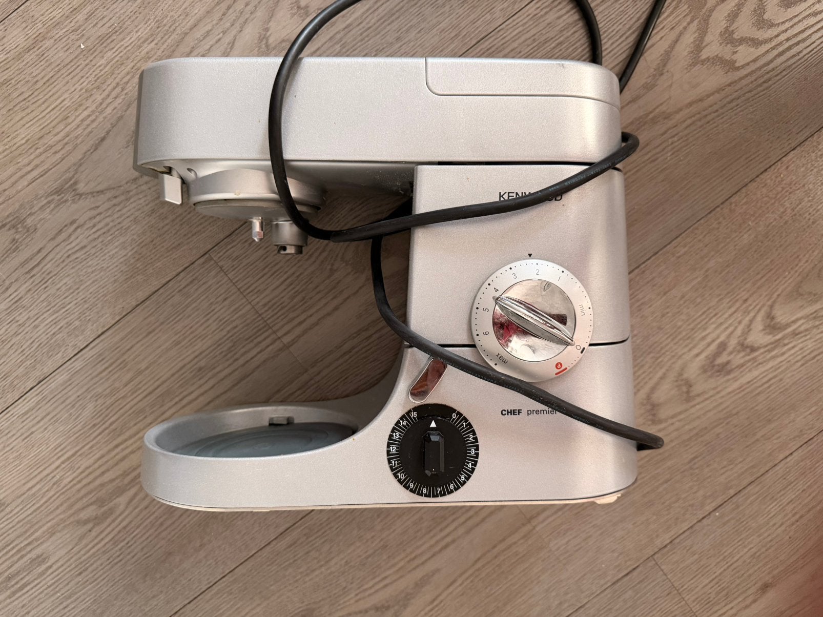 Kenwood chef premier 4,6 L, 4 liter of meer, Ophalen of Verzenden, Gebruikt, 3 snelheden of meer