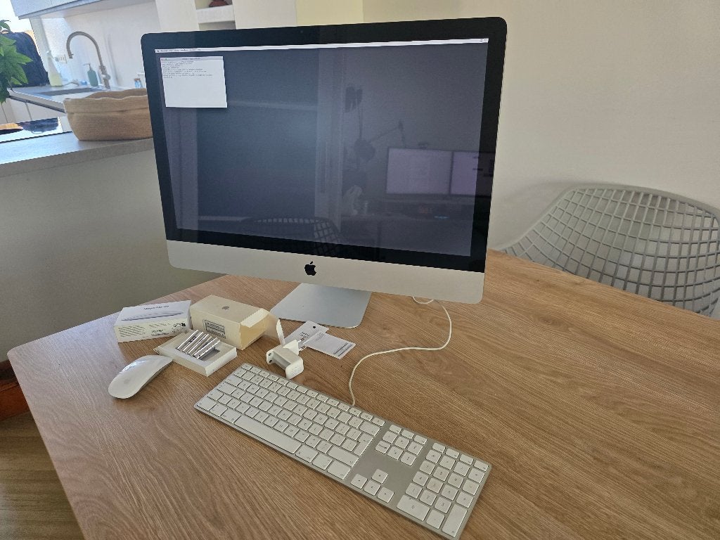 Apple iMac 27 inch (Medio 2011) + Extras!, Computers en Software, Apple Desktops, Gebruikt, IMac, Ophalen of Verzenden, 3 tot 4 Ghz