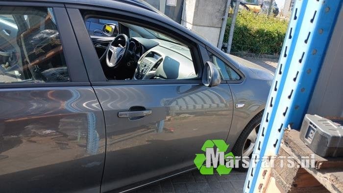 Portier 4Deurs rechts-voor van een Opel Astra, Gebruikt, -, Deur, -