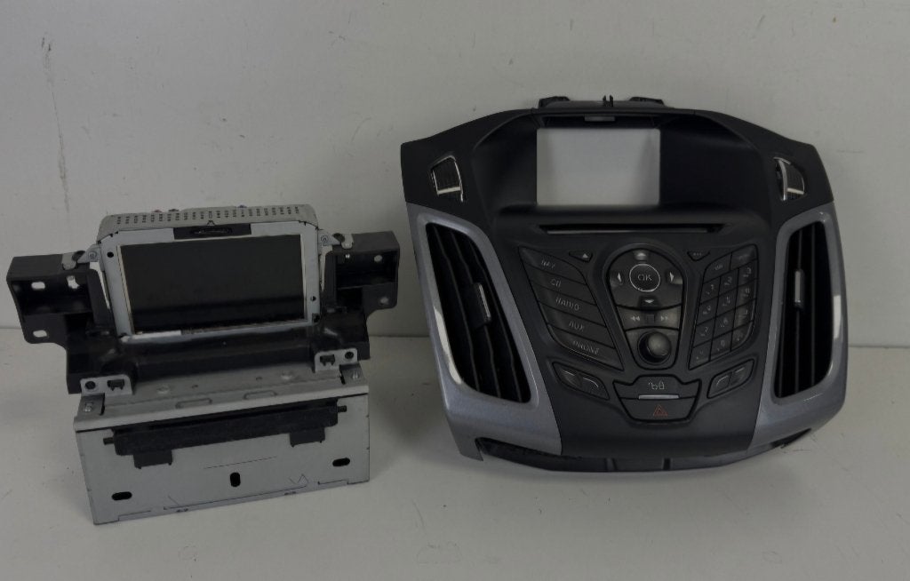Ford Focus radio/navigatie  model 2012, Ophalen, Gebruikt