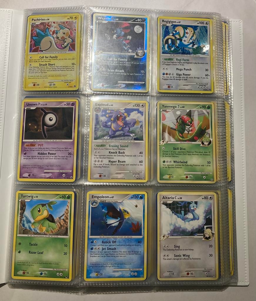 Oude pokemon kaarten verzameling 2008-2012, Ophalen of Verzenden, Zo goed als nieuw, Meerdere kaarten, Foil