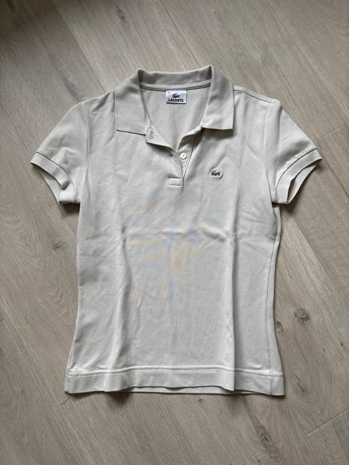 Lacoste polo maat 40 (XS/S), Kleding | Dames, Verzenden, Beige, Korte mouw, Maat 34 (XS) of kleiner