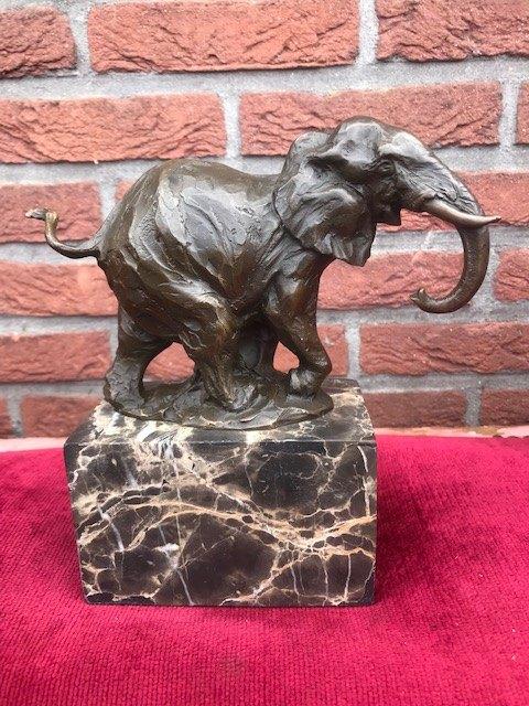 levensechte olifant, brons en marmer, Antiek en Kunst, Ophalen of Verzenden, Brons