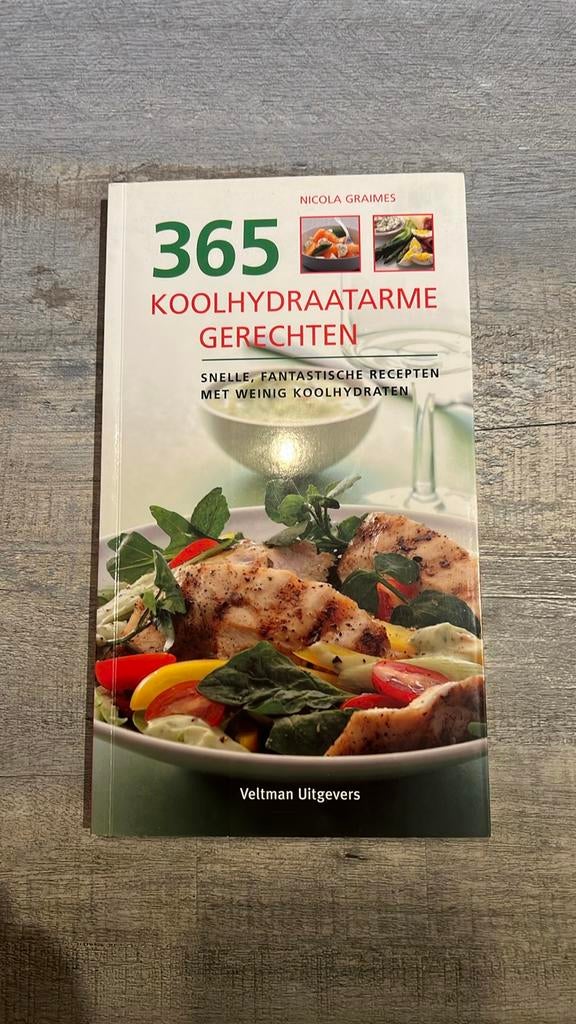 365 Koolhydraatarme Gerechten - Nicola Graimes, Boeken, Ophalen of Verzenden, Gelezen