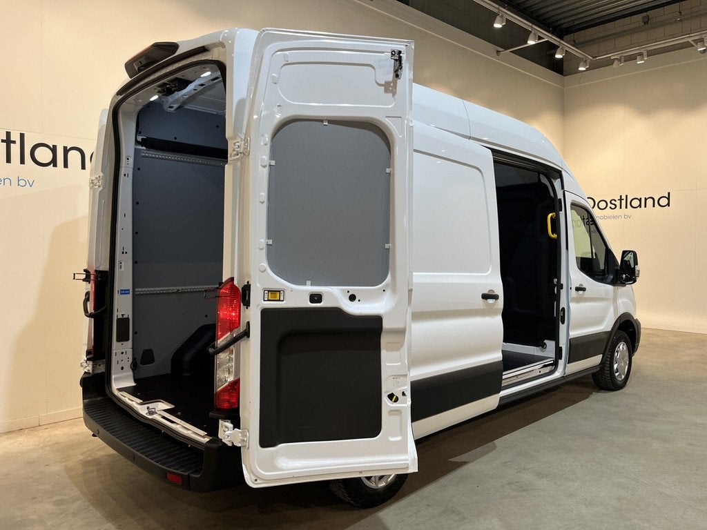 Ford Transit 310 2.0 TDCI L3H3 / Euro 6 / Camera / Cruise Co, Voorwielaandrijving, Stof, Met garantie (alle), 2450 kg