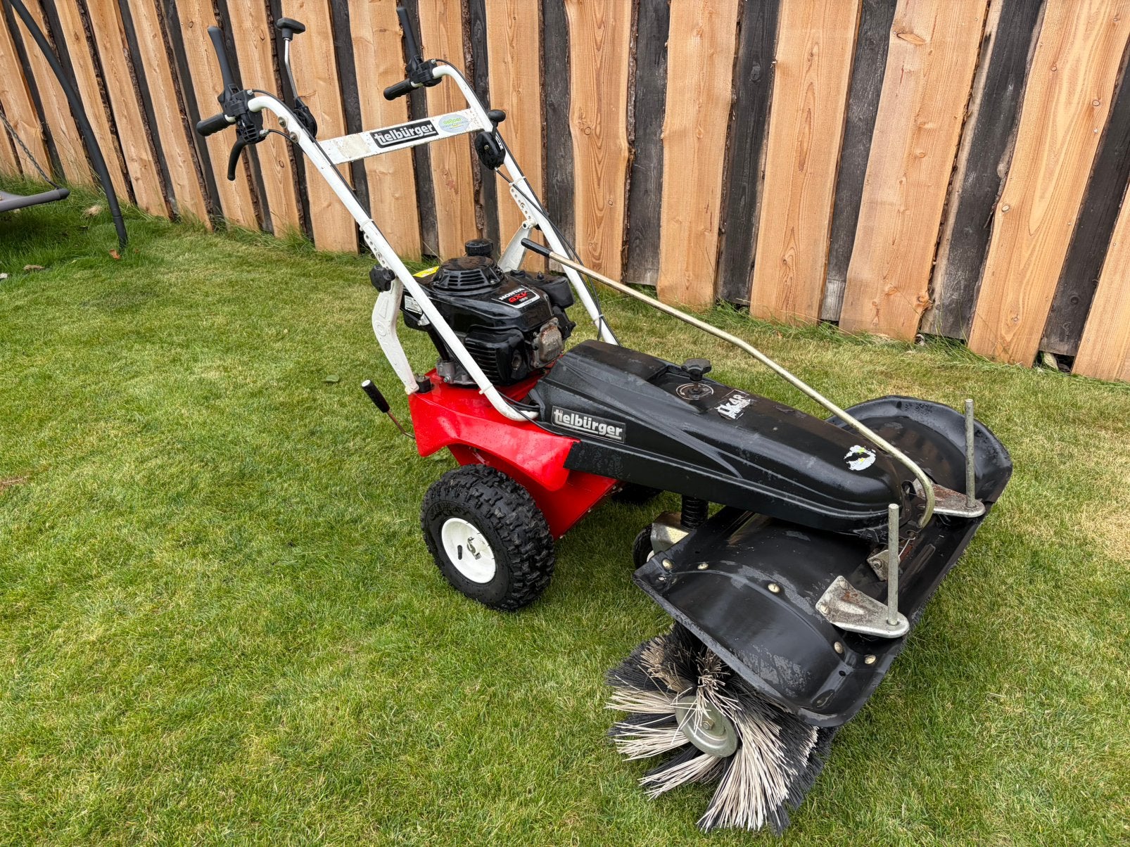 Tielburger TK 48 Pro, Ophalen of Verzenden, Zo goed als nieuw