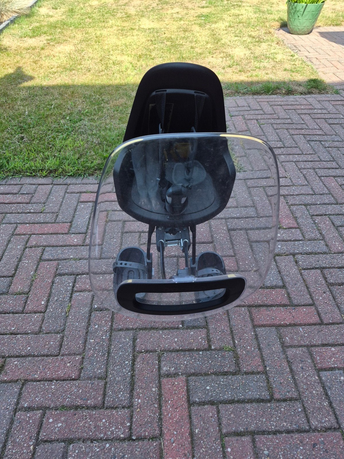 Bobike voorzitje met windscherm, Fietsen en Brommers, Ophalen, Voetsteuntjes, Voorzitje, Zo goed als nieuw