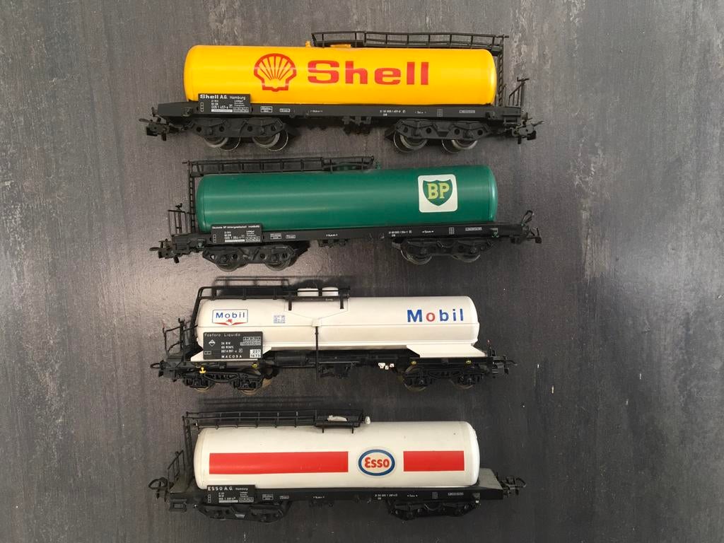 Märklin HO tank wagons groot, Wisselstroom, Gebruikt, Wagon, Ophalen of Verzenden