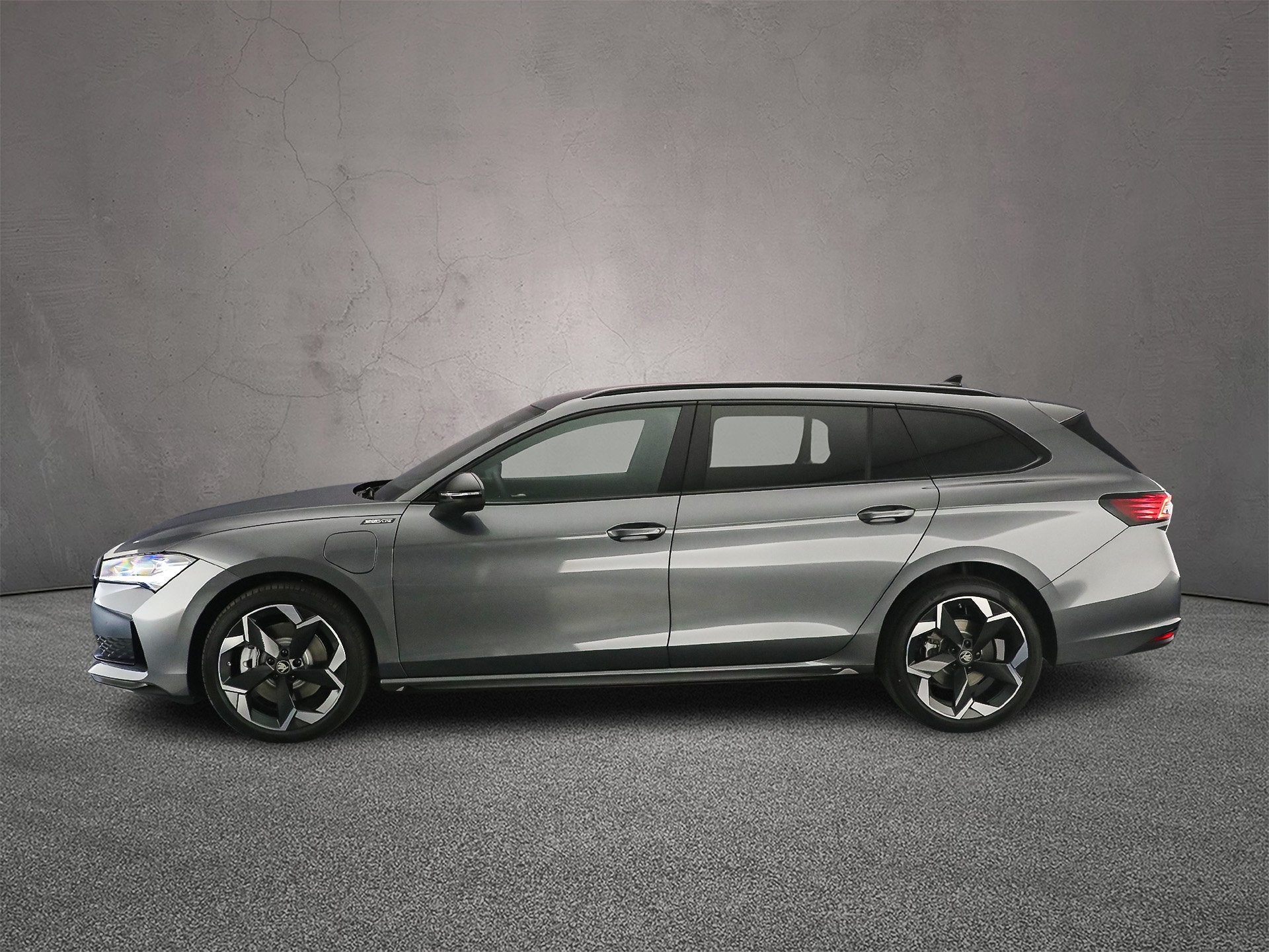 Skoda Superb Combi, Auto's, Euro 6, 4 cilinders, 250 km/l, 135 min